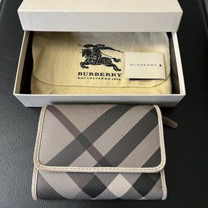[Sold] Burberry wallet